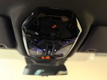 BMW 520 i M Sport Pano Shadow-Line Head-up AHK SHZ