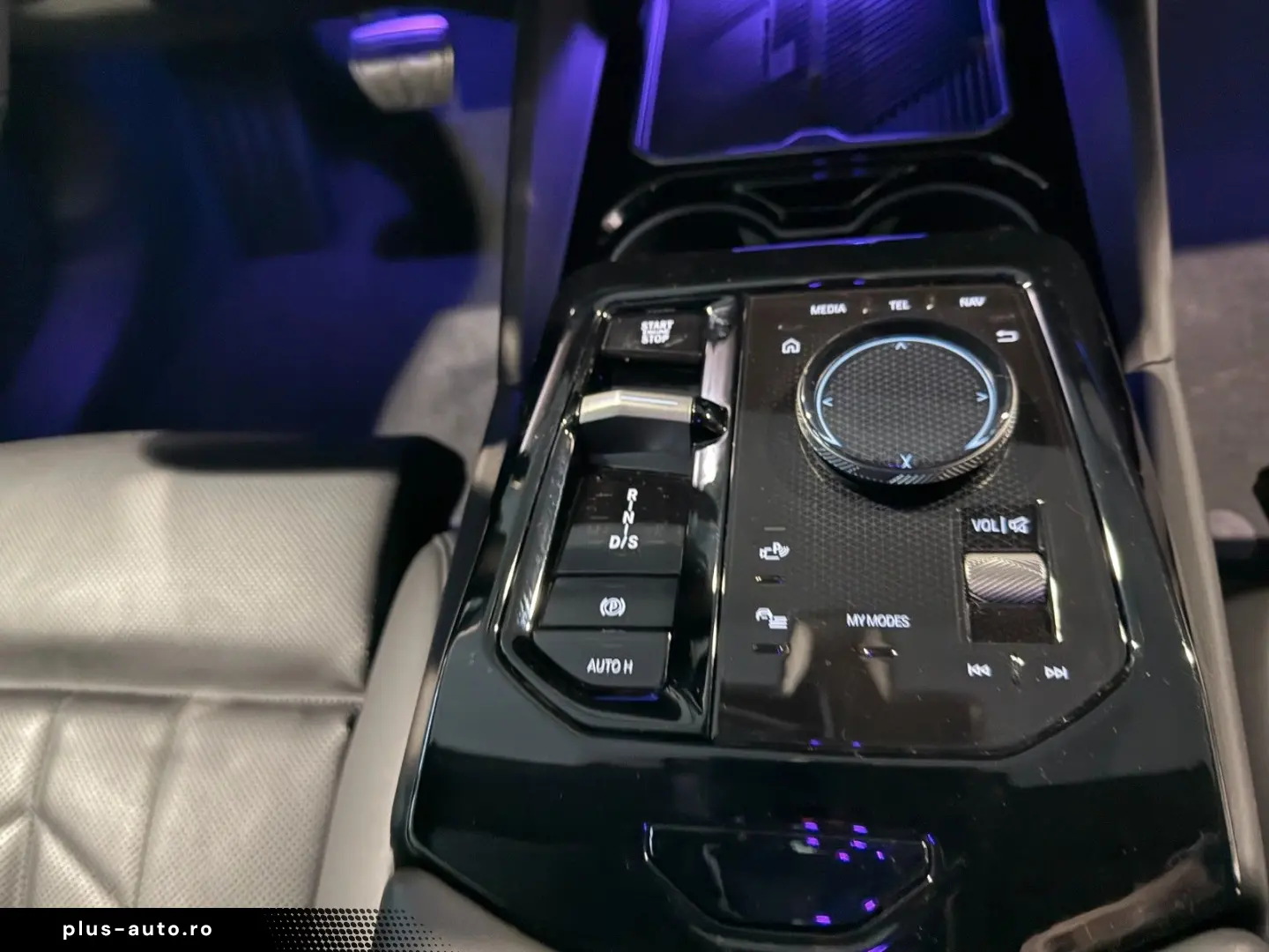 BMW 520 i M Sport Pano Shadow-Line Head-up AHK SHZ