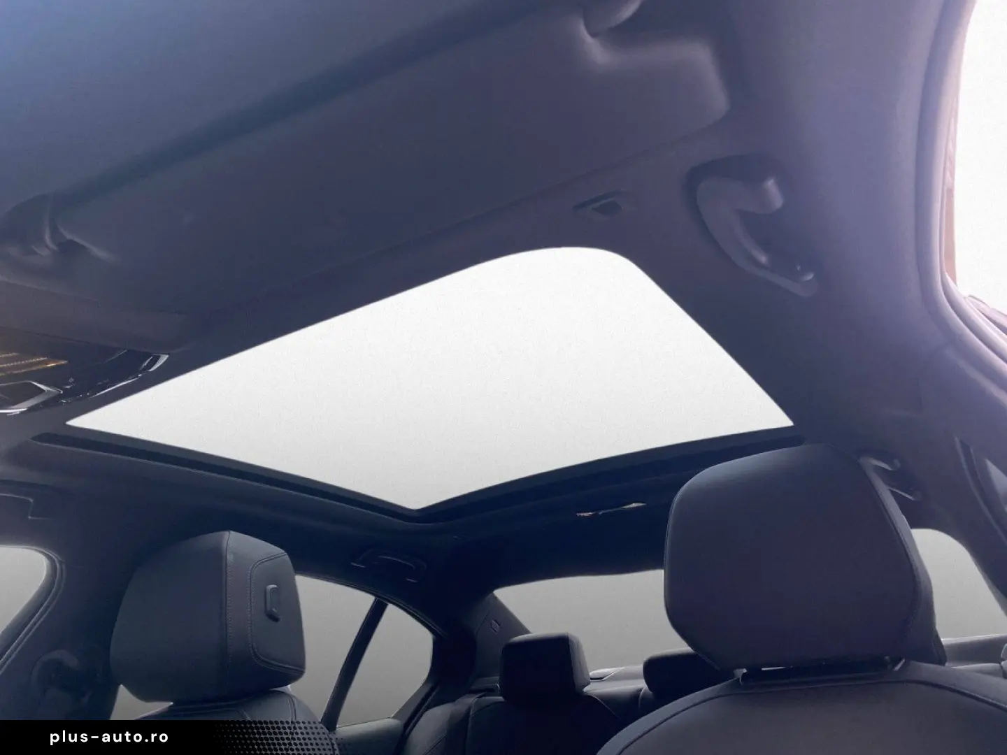 BMW 520i Lim M SPORT AdLED AHK Pano StHz H K St Go