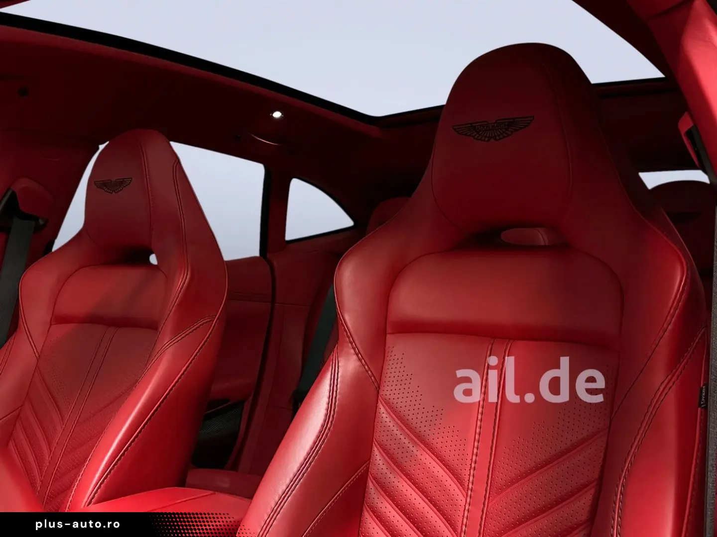 ASTON MARTIN DBX 707