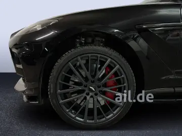 ASTON MARTIN DBX 707