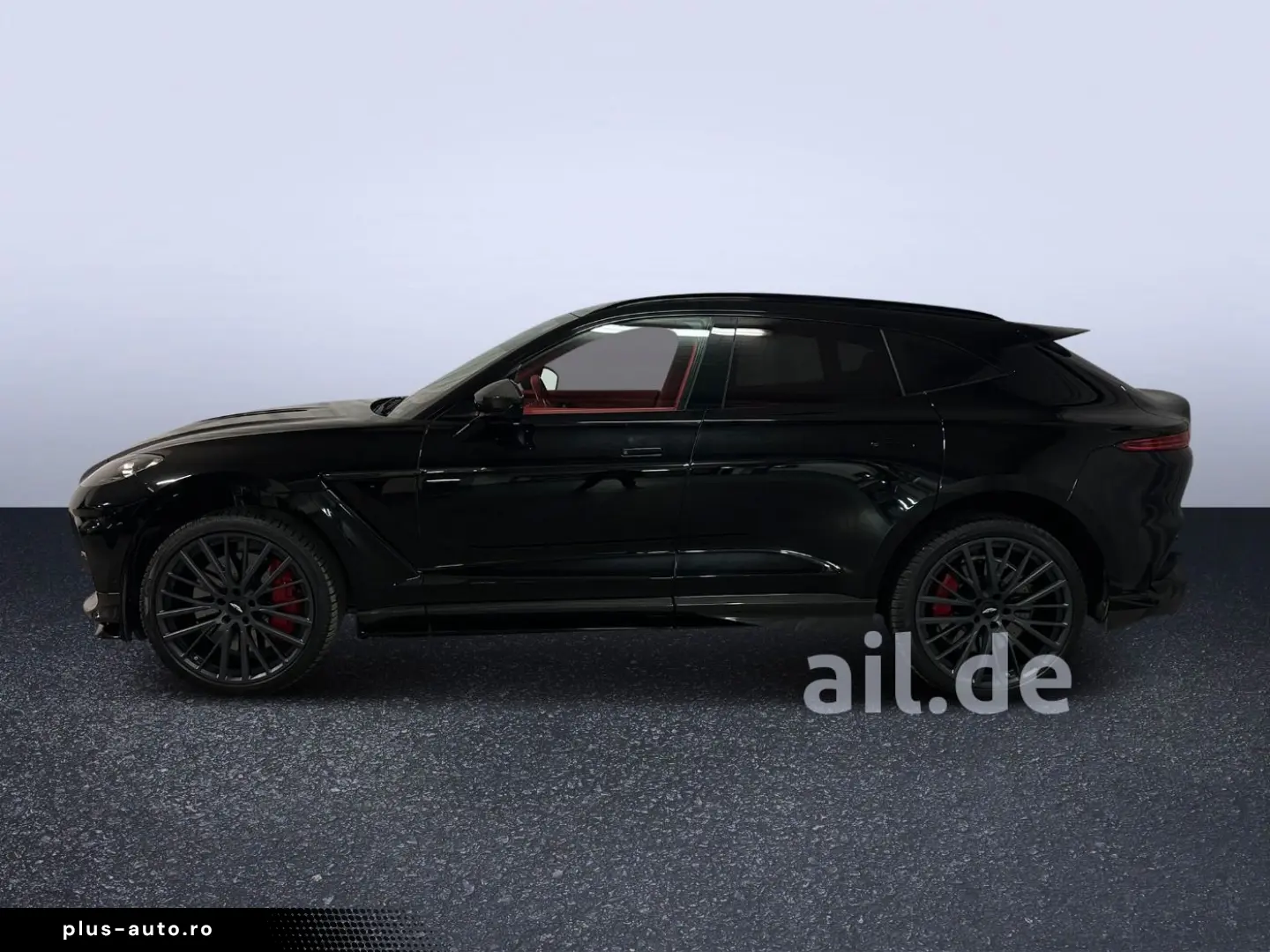 ASTON MARTIN DBX 707