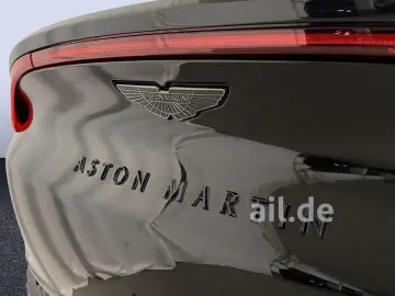 ASTON MARTIN DBX 707