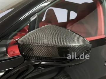 ASTON MARTIN DBX 707