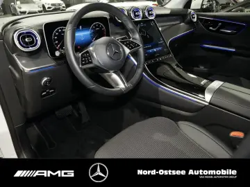 MERCEDES-BENZ GLC 200 4M Avantgarde Pano Distro Memory