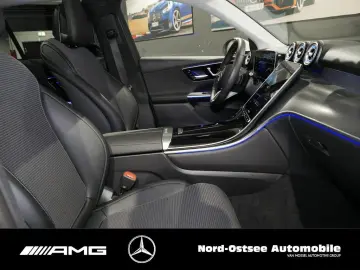 MERCEDES-BENZ GLC 200 4M Avantgarde Pano Distro Memory