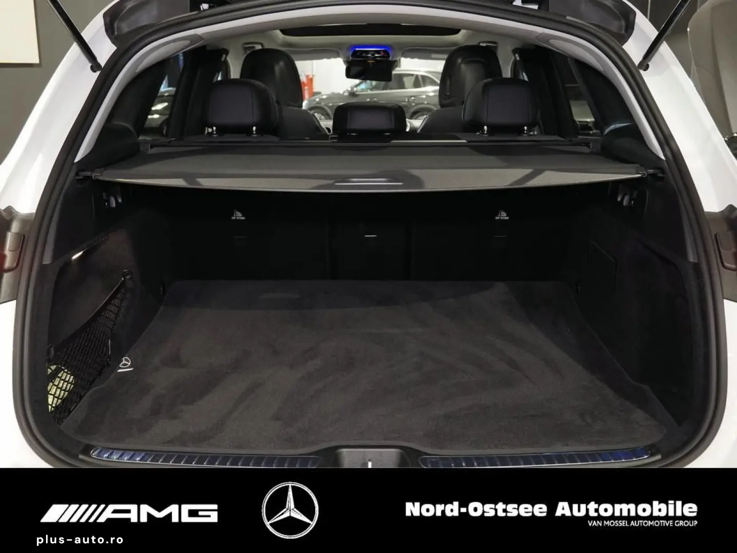 MERCEDES-BENZ GLC 200 4M Avantgarde Pano Distro Memory