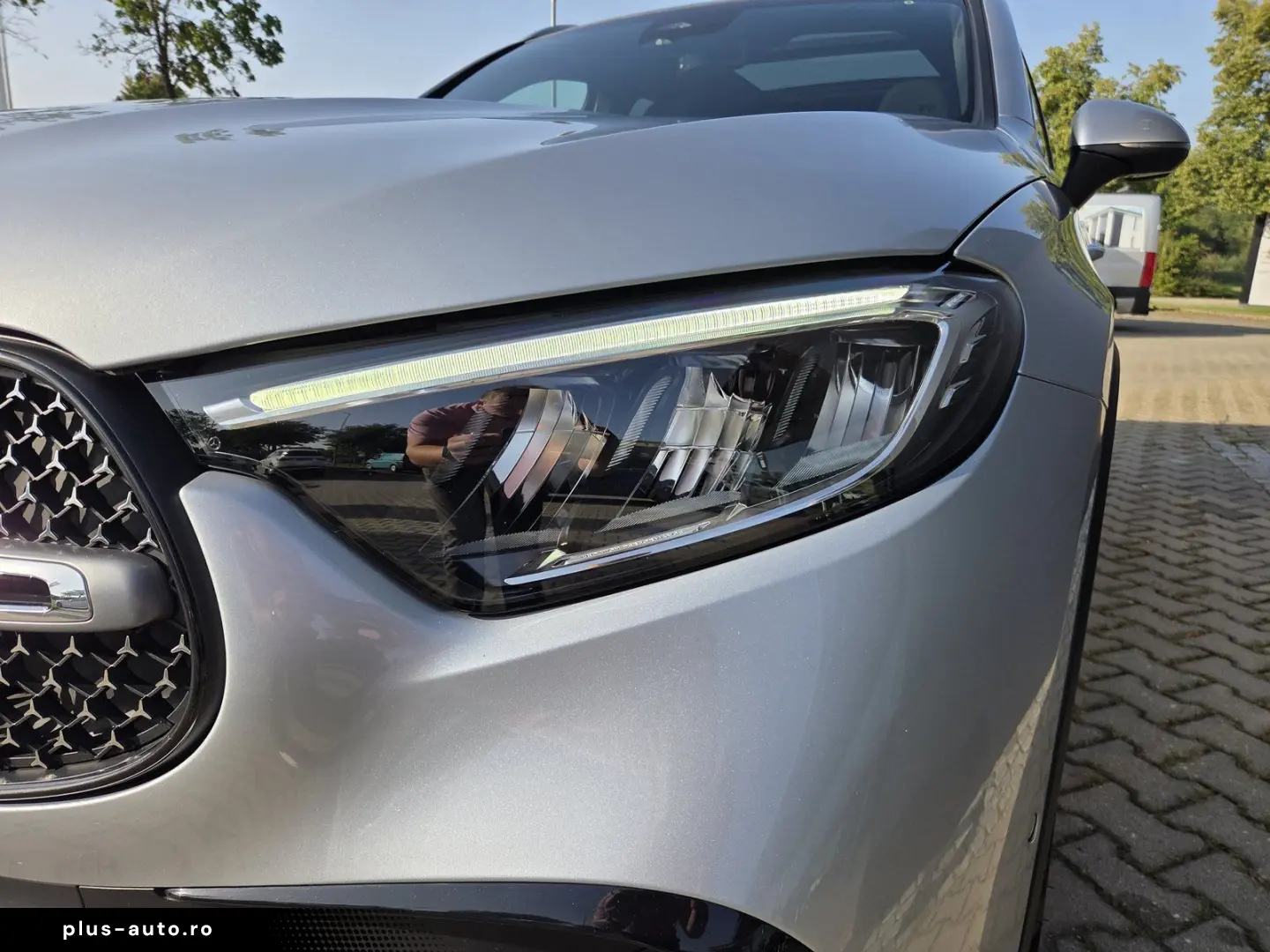 MERCEDES-BENZ GLC 200 AMG-LINE PANO  LEDER