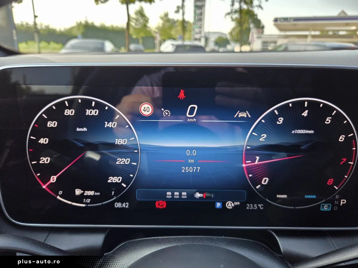 MERCEDES-BENZ GLC 200 AMG-LINE PANO  LEDER