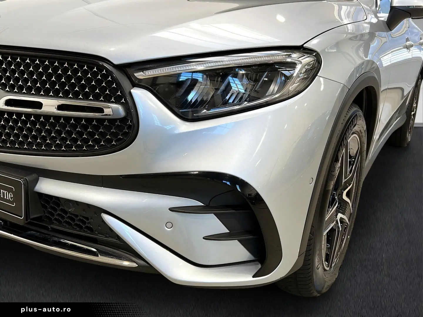 MERCEDES-BENZ GLC 200 4M AMG Pano Memo Kamera