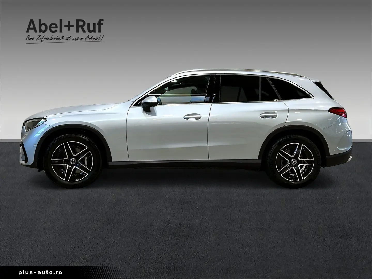 MERCEDES-BENZ GLC 200 4M AMG Pano Memo Kamera