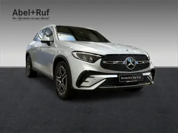 MERCEDES-BENZ GLC 200 4M AMG Pano Memo Kamera