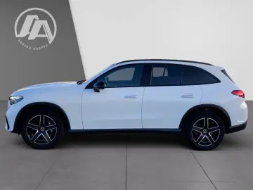 MERCEDES-BENZ GLC 200 4M AMG Pano Night 360