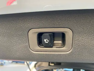 MERCEDES-BENZ GLC 200 4M AMG Pano Night 360