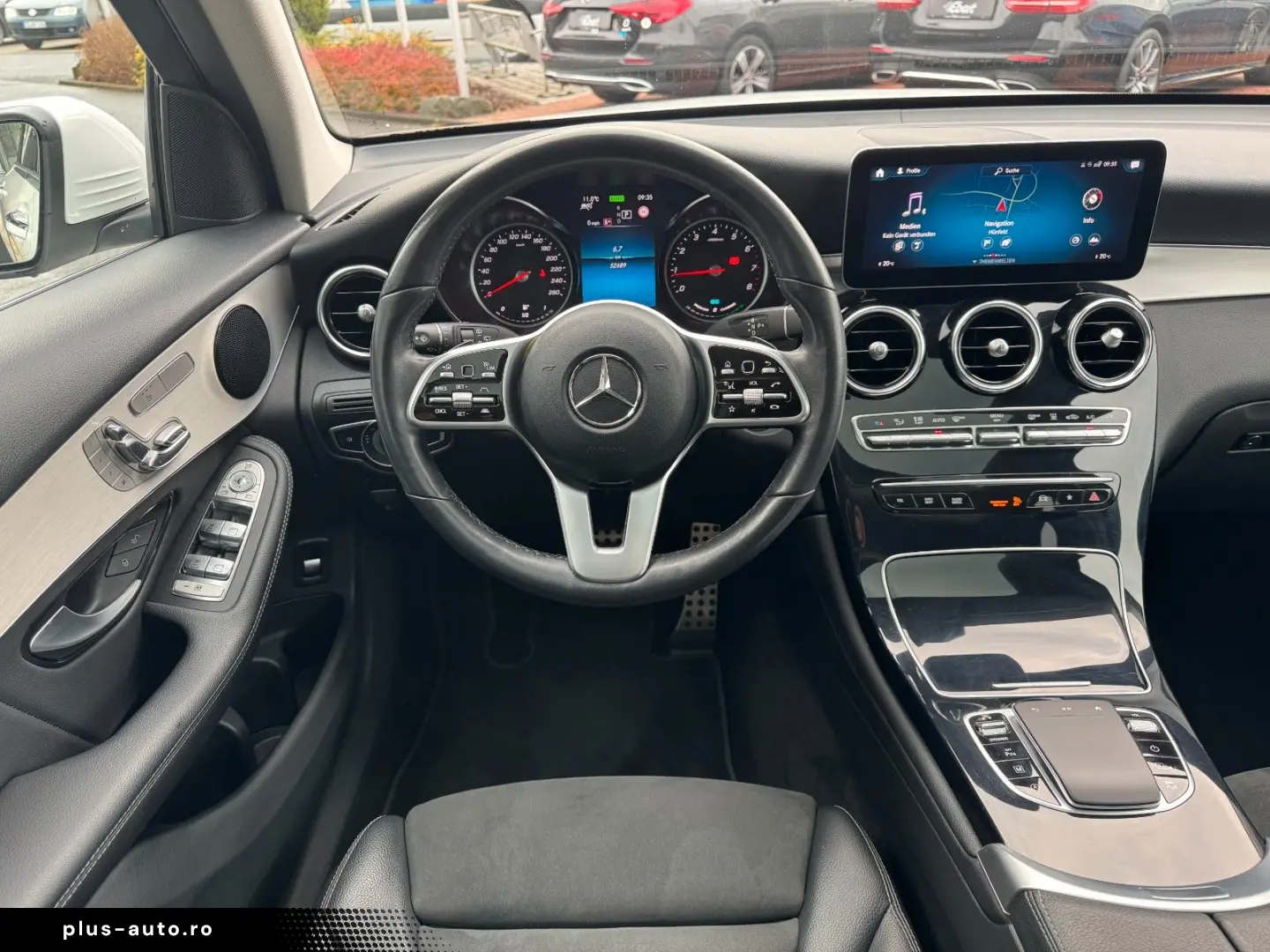 MERCEDES-BENZ GLC 200 4M AMG Pano Distr 360 HUD