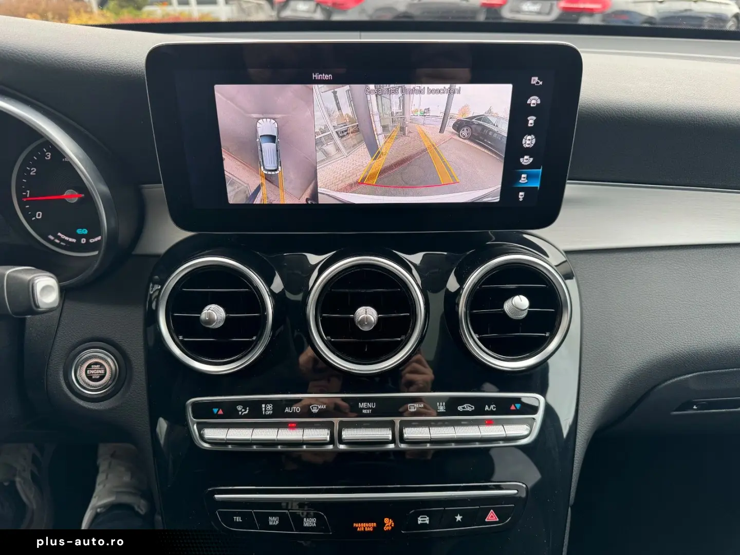 MERCEDES-BENZ GLC 200 4M AMG Pano Distr 360 HUD