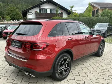 MERCEDES-BENZ GLC 200 AMG 4M PANO 360  DISTR NightP