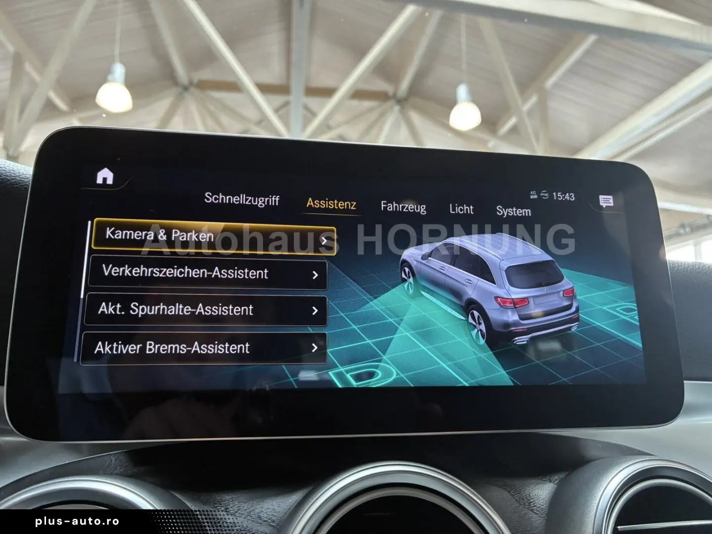 MERCEDES-BENZ GLC 200 AMG 4M PANO 360  DISTR NightP