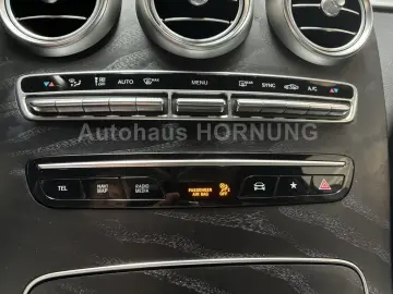 MERCEDES-BENZ GLC 200 AMG 4M PANO 360  DISTR NightP