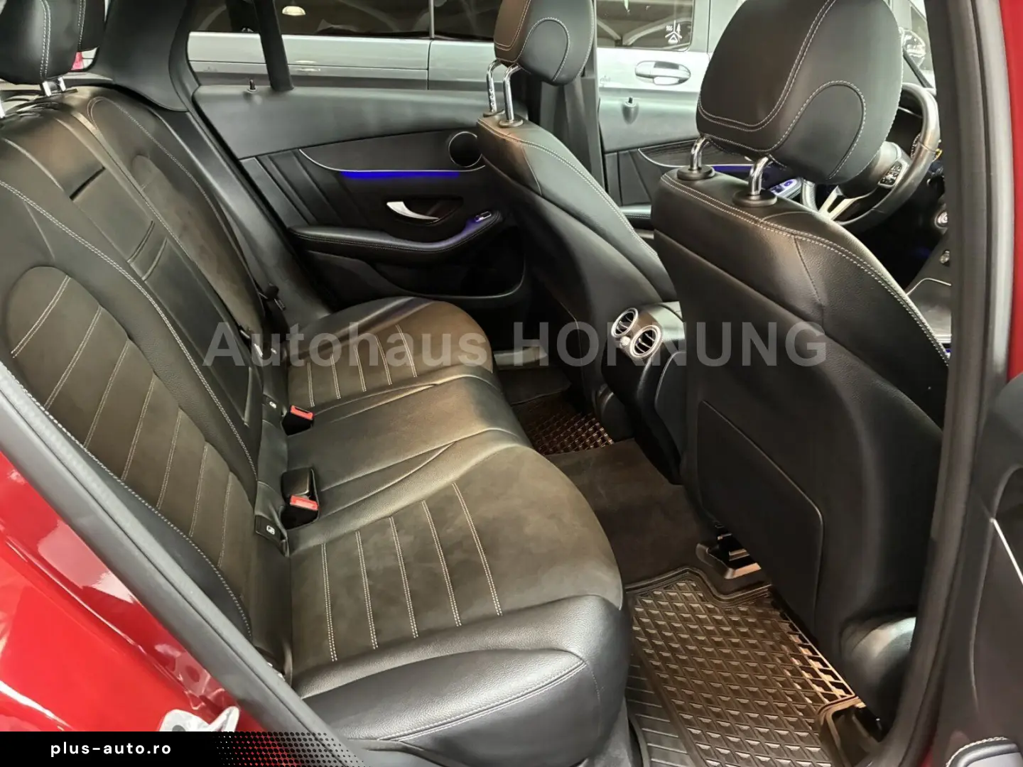 MERCEDES-BENZ GLC 200 AMG 4M PANO 360  DISTR NightP