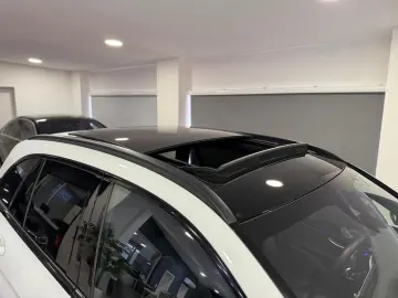 MERCEDES-BENZ GLC 200 4M AMG-LINE PANO DIGITAL