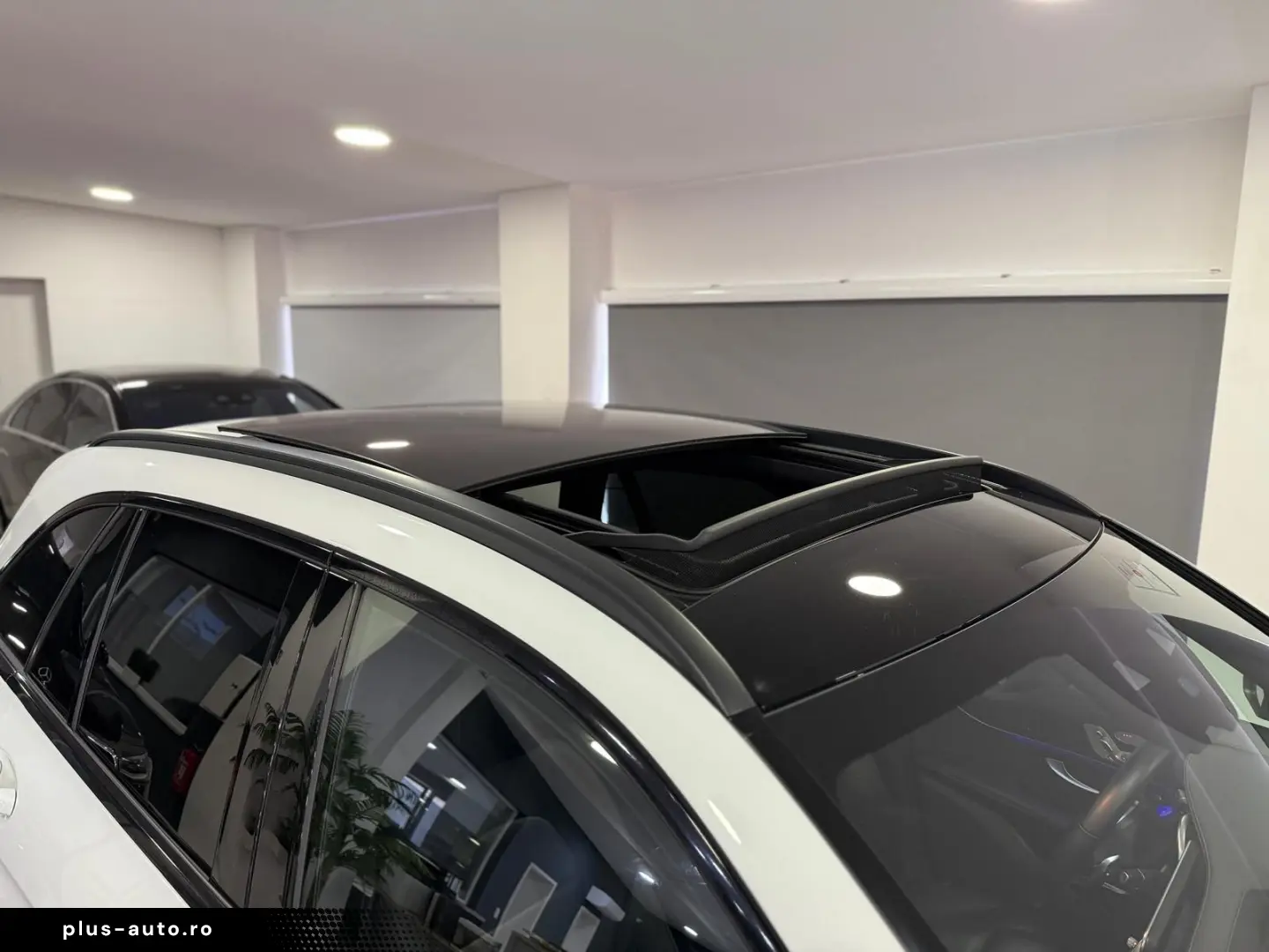 MERCEDES-BENZ GLC 200 4M AMG-LINE PANO DIGITAL