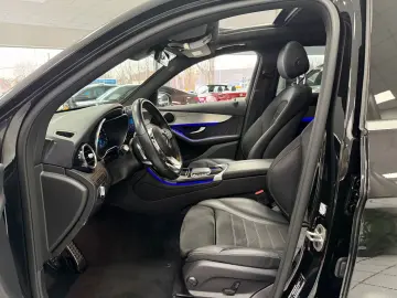 MERCEDES-BENZ GLC 200 4M 9G AMG LED PANO WIDE