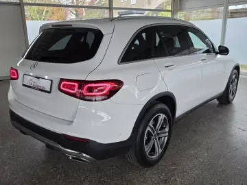 MERCEDES-BENZ GLC 200 4M Pan Luft Nav 360 Park ACC