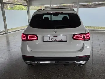 MERCEDES-BENZ GLC 200 4M Pan Luft Nav 360 Park ACC