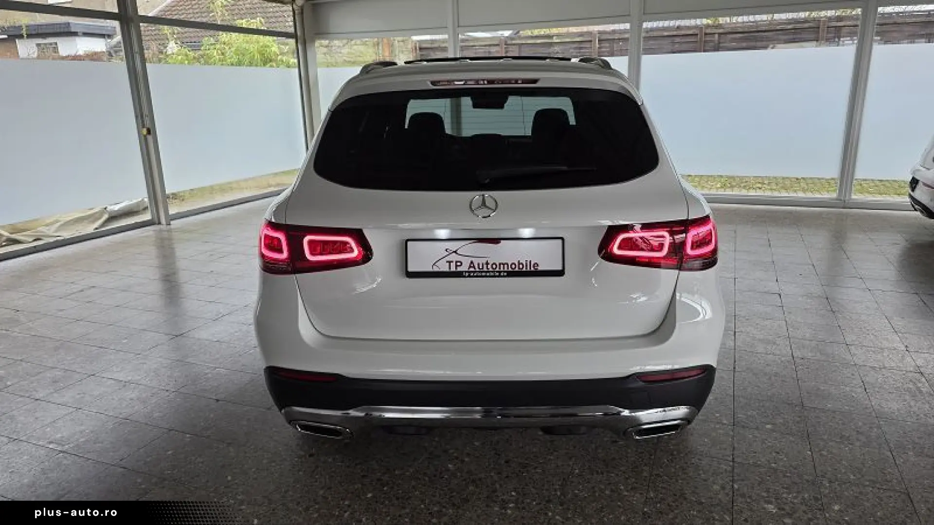 MERCEDES-BENZ GLC 200 4M Pan Luft Nav 360 Park ACC