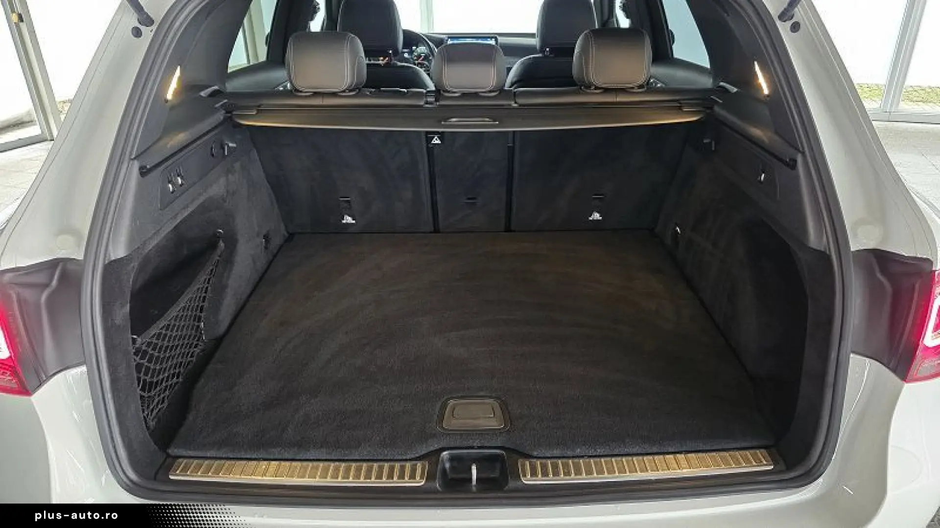 MERCEDES-BENZ GLC 200 4M Pan Luft Nav 360 Park ACC