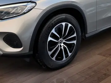 MERCEDES-BENZ GLC 200 4M AVANTGARDE AMBIENTE