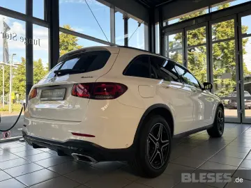 MERCEDES-BENZ GLC 200 4M AMG Night LED Kamera