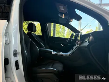 MERCEDES-BENZ GLC 200 4M AMG Night LED Kamera