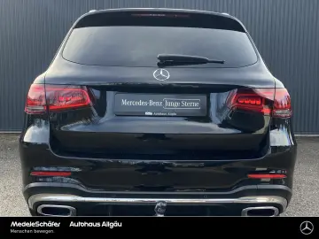 MERCEDES-BENZ GLC 200 4MATIC AMG Kamera Ambi