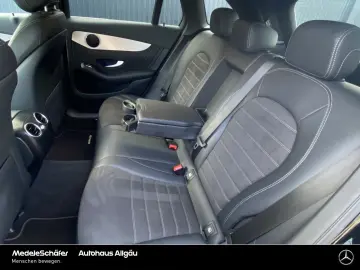 MERCEDES-BENZ GLC 200 4MATIC AMG Kamera Ambi