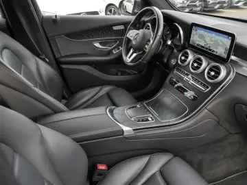 MERCEDES-BENZ GLC 200 4MATIC EXCLUSIVE MBEAM AMBIENTE