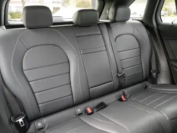 MERCEDES-BENZ GLC 200 4MATIC EXCLUSIVE MBEAM AMBIENTE