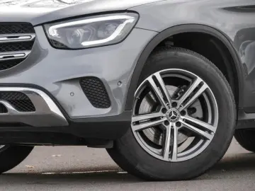 MERCEDES-BENZ GLC 200 4MATIC EXCLUSIVE MBEAM AMBIENTE