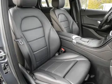 MERCEDES-BENZ GLC 200 4MATIC EXCLUSIVE MBEAM AMBIENTE