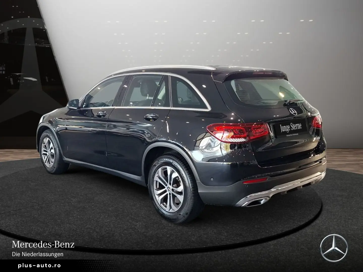 MERCEDES-BENZ GLC 200 4M OffRoad Pano