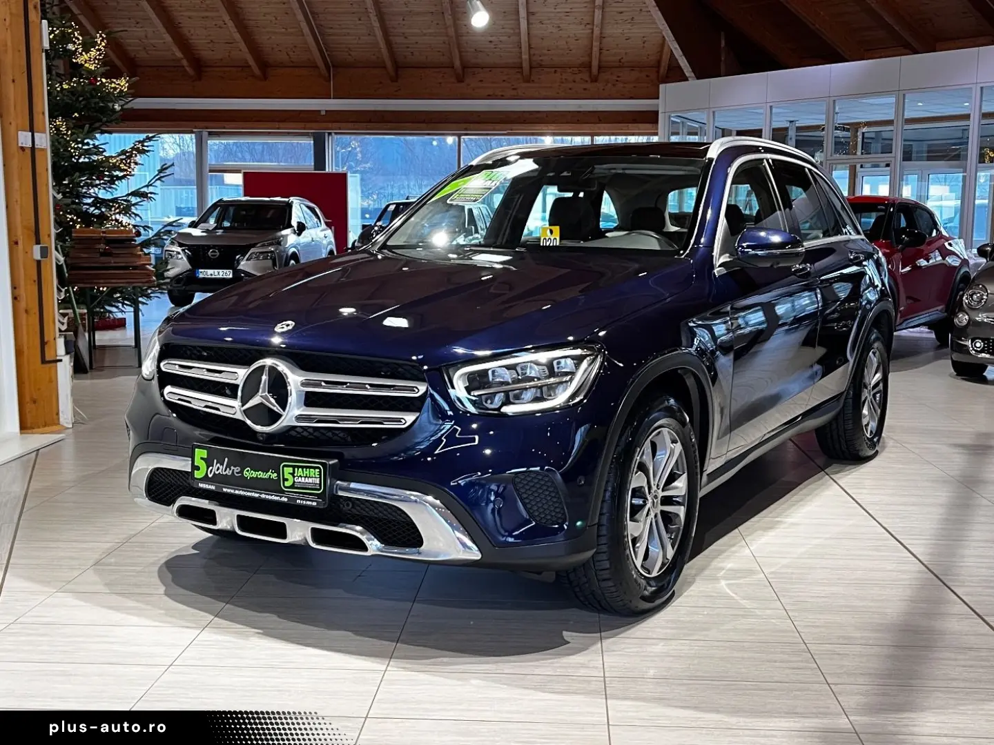 MERCEDES-BENZ GLC 200 4Matic  LED Navi Pano