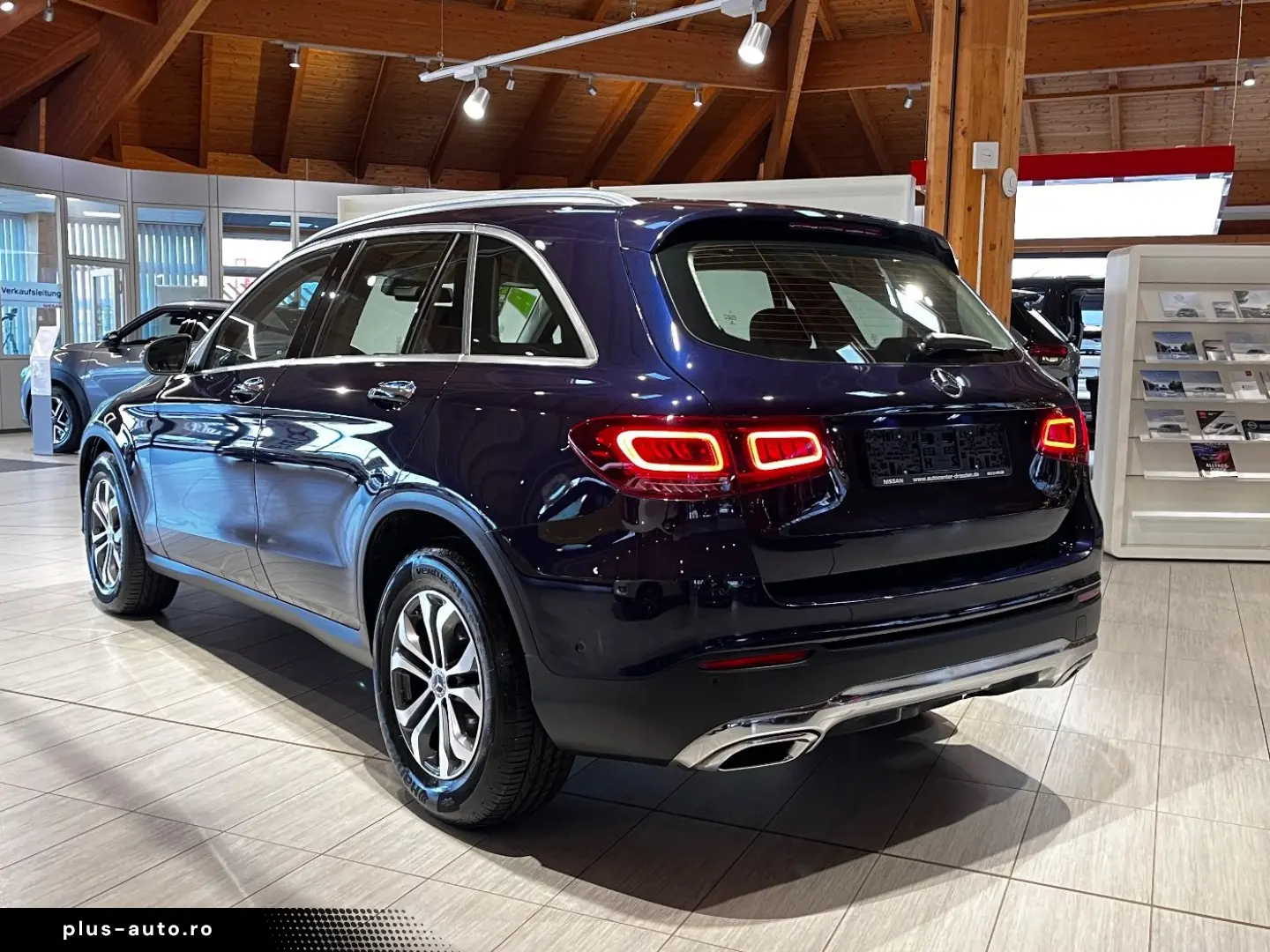 MERCEDES-BENZ GLC 200 4Matic  LED Navi Pano