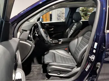 MERCEDES-BENZ GLC 200 4Matic  LED Navi Pano