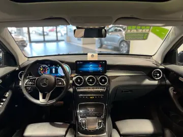 MERCEDES-BENZ GLC 200 4Matic  LED Navi Pano
