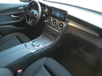 MERCEDES-BENZ GLC 200 4Matic Hybrid