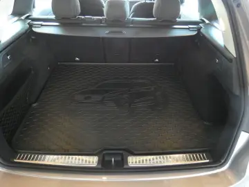 MERCEDES-BENZ GLC 200 4Matic Hybrid