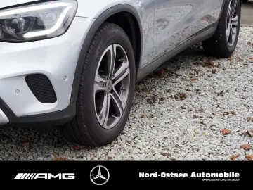 MERCEDES-BENZ GLC 200 4MATIC PANO LED KEYLESS