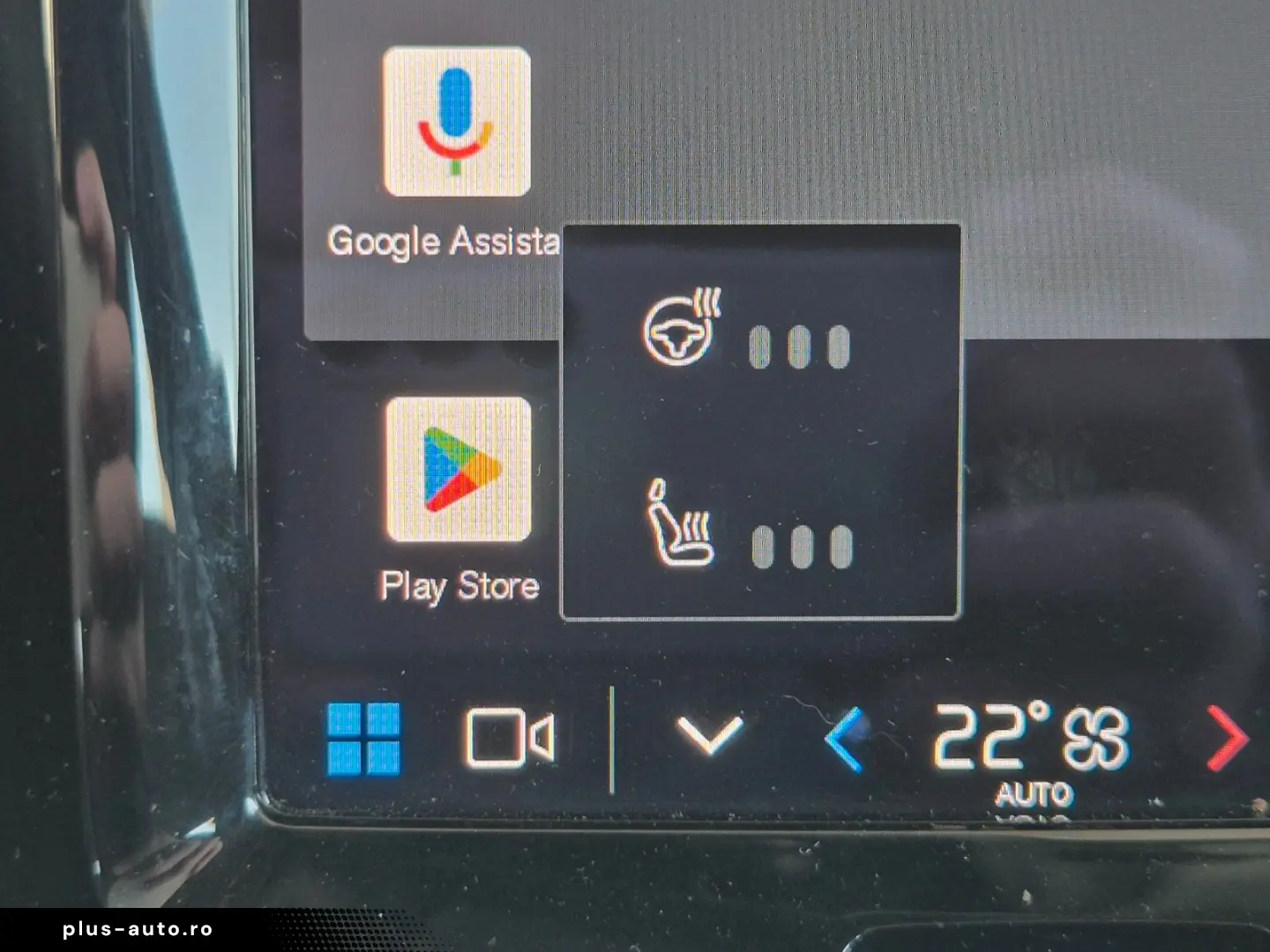 VOLVO XC60 Momentum Pro Navi Carplay Kamera SHZ