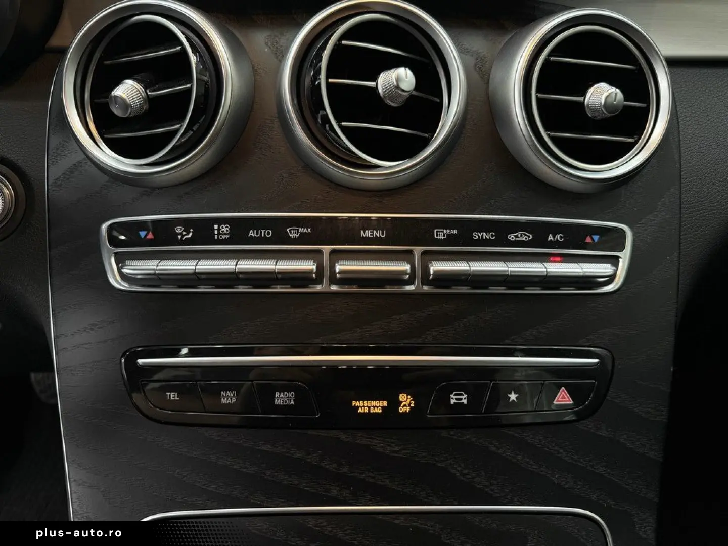 MERCEDES-BENZ GLC 200 CGI 4Matic Exclusive  9G  Leder  LED